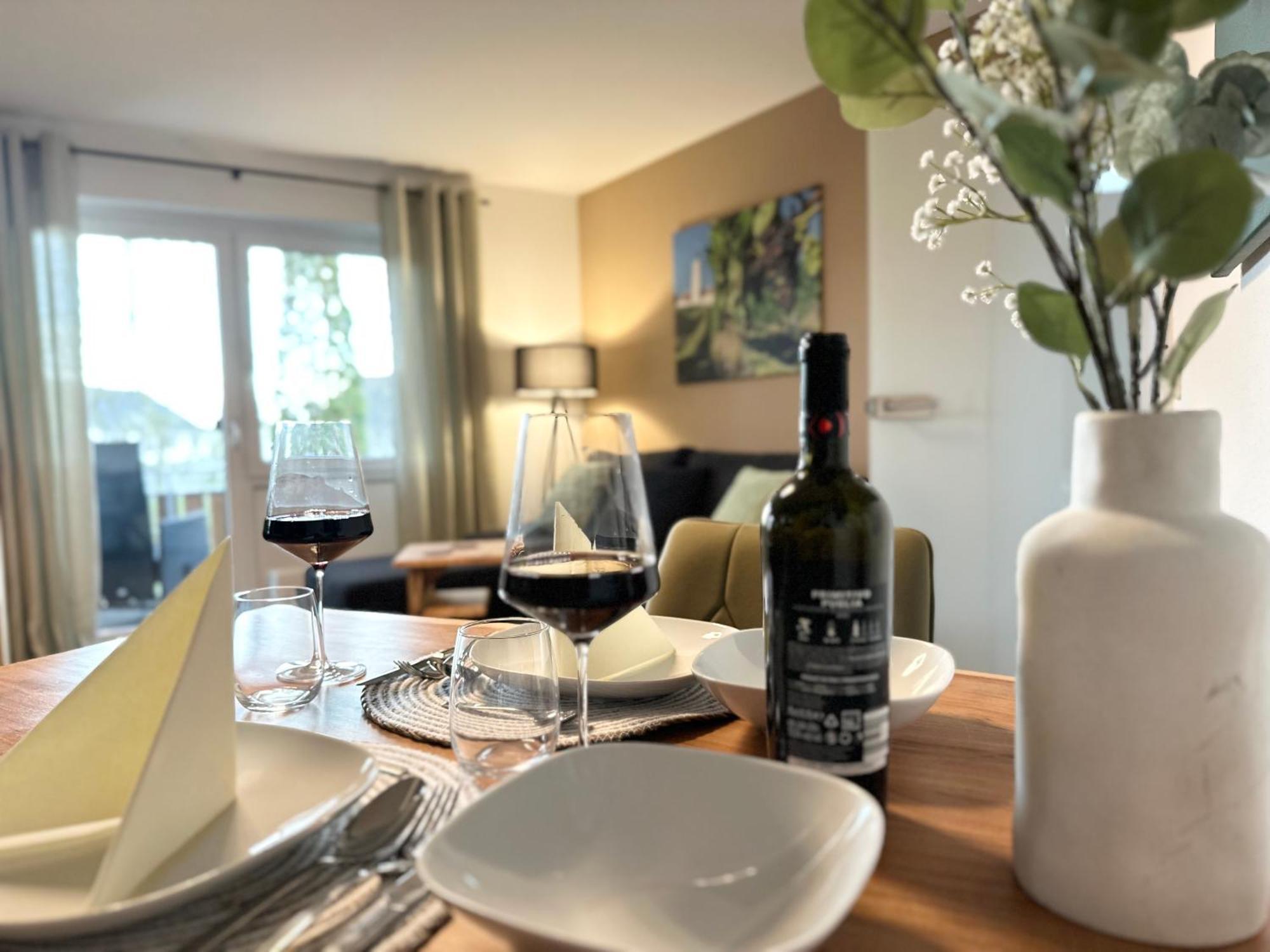Seehaus Aachblick, Exklusive Appartements Und Ferienwohnungen Uhldingen-Muhlhofen Bagian luar foto