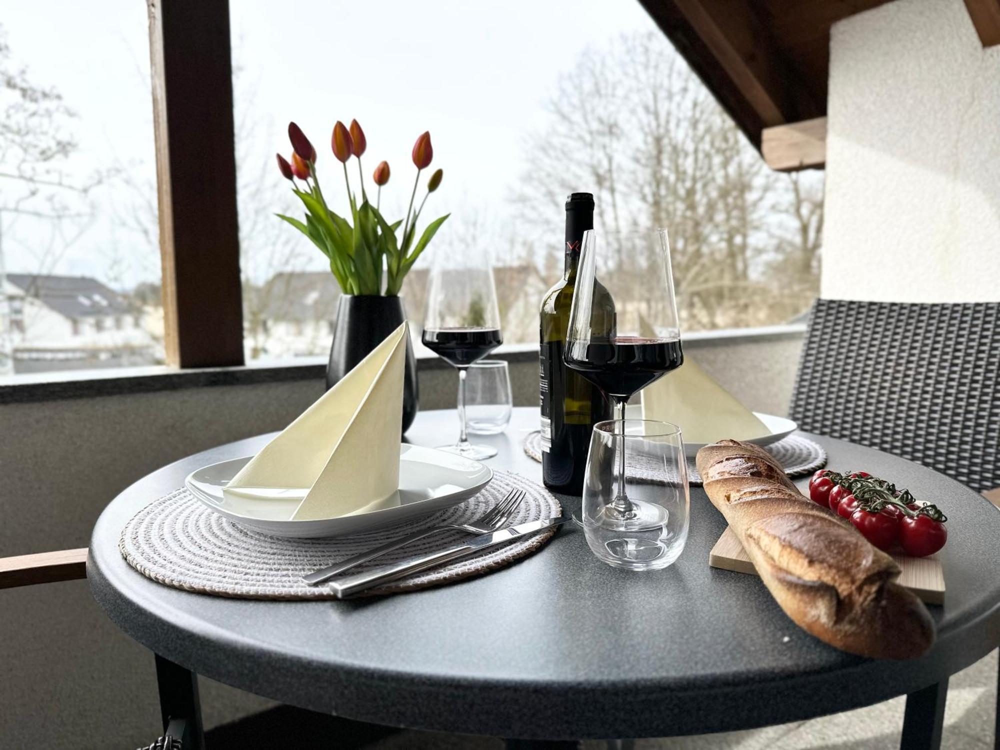 Seehaus Aachblick, Exklusive Appartements Und Ferienwohnungen Uhldingen-Muhlhofen Bagian luar foto