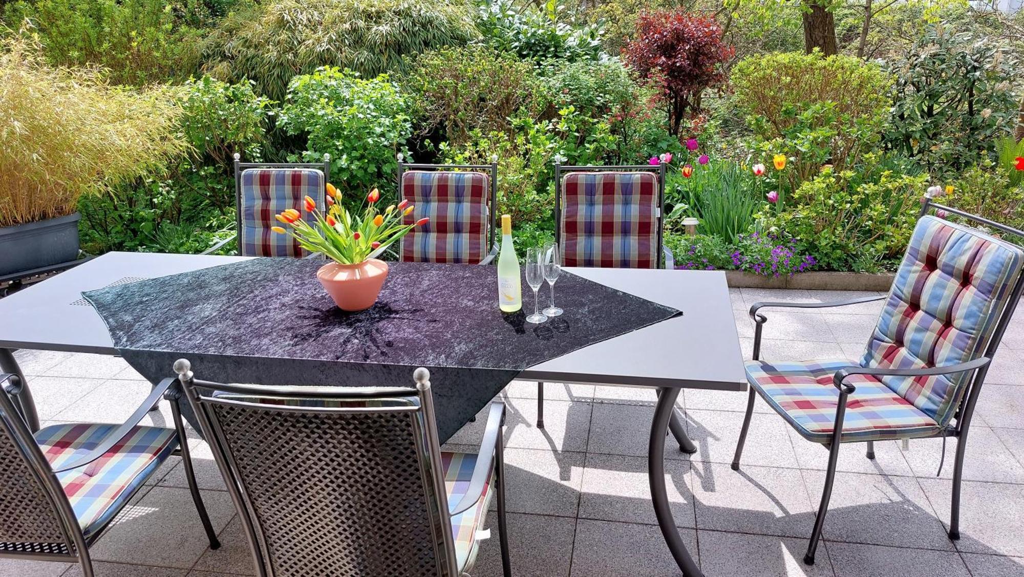 Seehaus Aachblick, Exklusive Appartements Und Ferienwohnungen Uhldingen-Muhlhofen Bagian luar foto