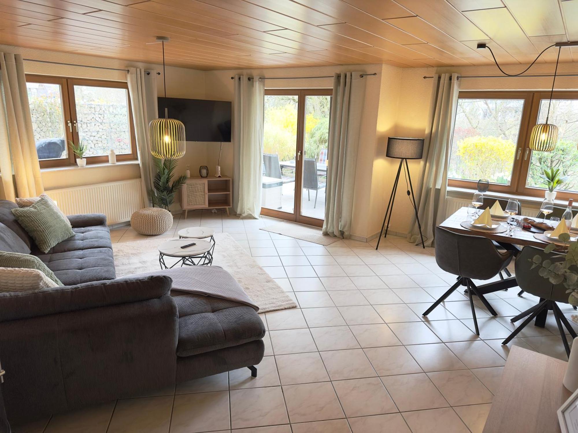 Seehaus Aachblick, Exklusive Appartements Und Ferienwohnungen Uhldingen-Muhlhofen Bagian luar foto
